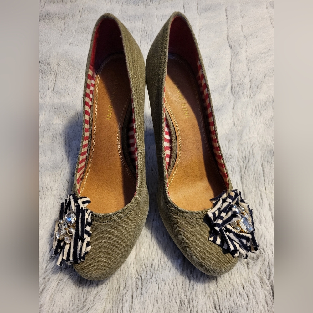 GIANNI BINI Army Green Heels (Size 8)